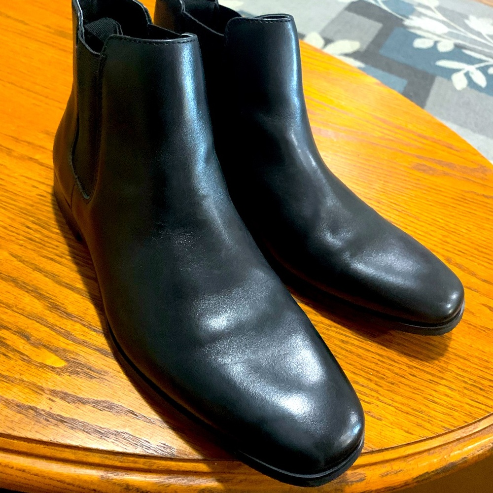 Express Black Chelsea boots. Size 10. New!